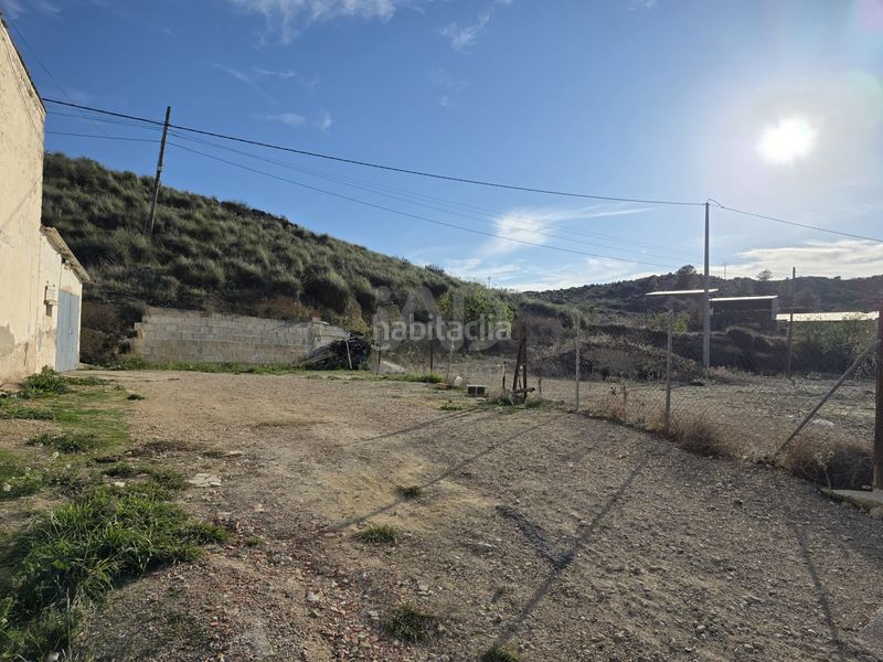 Foto f9b9eba6-3674-412f-89eb-02f6624f4254. Casa amb aparcament a Cehegín