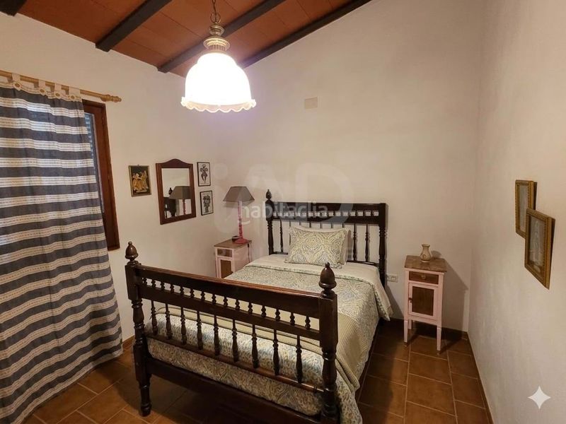 Foto 098b3deb-c27b-4353-ade0-1455a18a8692. Casa amb piscina a Jumilla