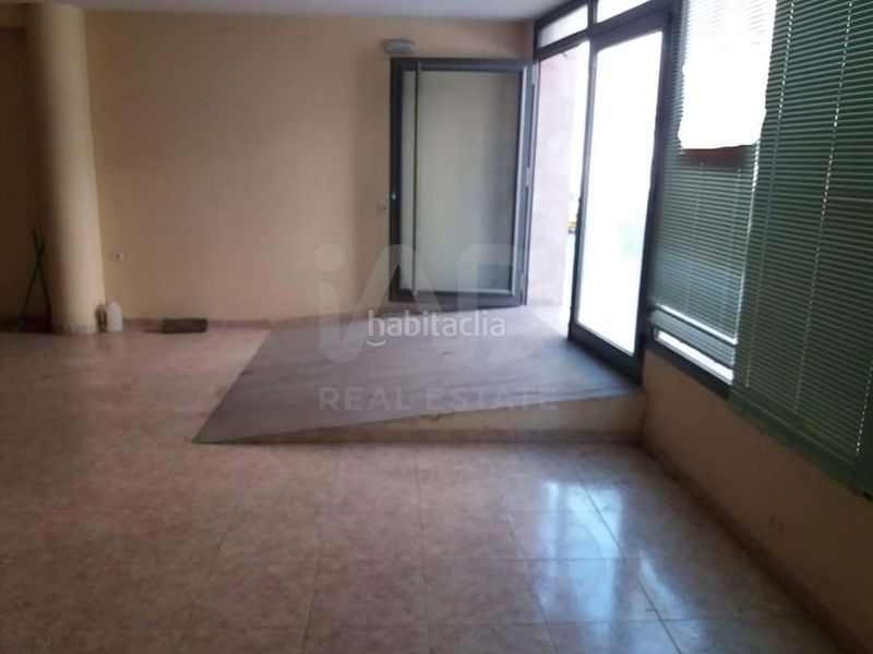 Foto 204ddde3-43a9-4105-af94-5cb0b600cb1f. Local comercial a Cehegín