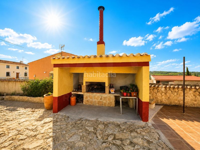 Foto 7859a483-87bc-4d9b-8e86-79f957c9e3f5. Casa amb aparcament a Socovos