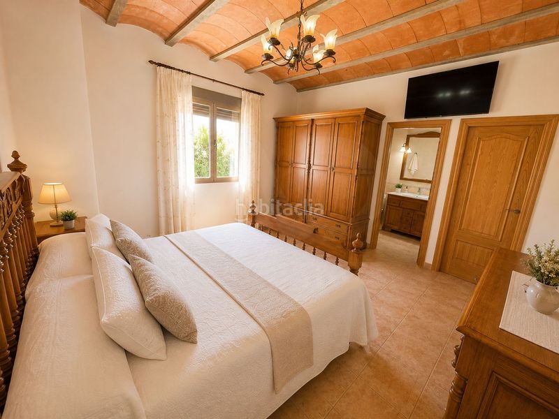 Foto ba73b0e0-3ef9-40a4-ba24-839e16e629f8. Casa amb aparcament a Socovos