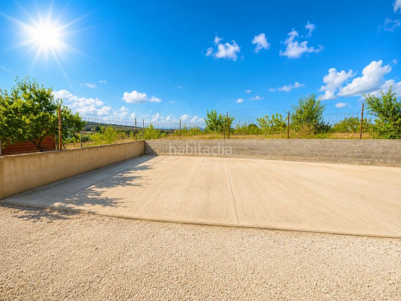 Foto e855f899-9f5f-451a-8b38-964ab87eb5a9. Casa amb aparcament a Socovos