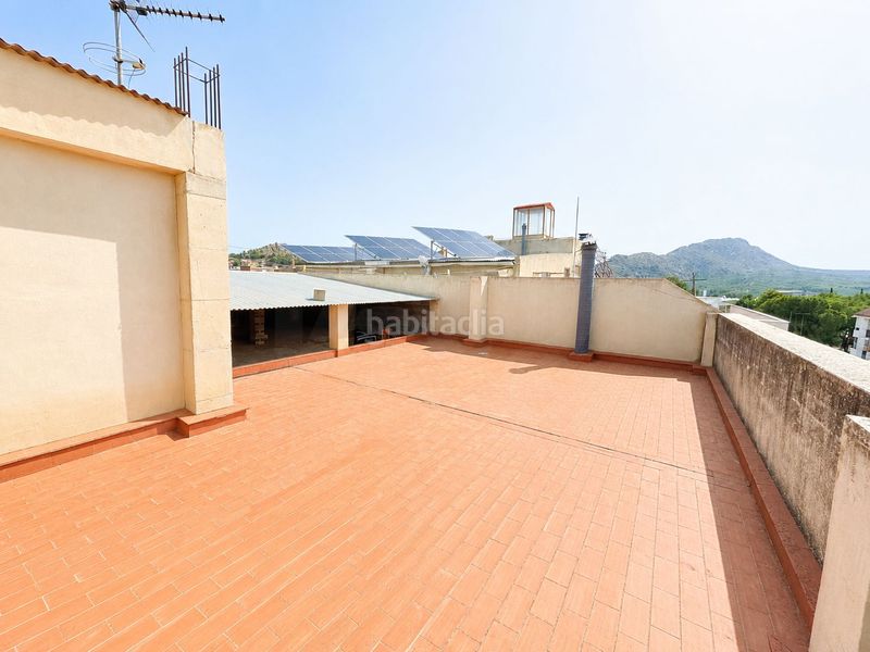 Foto 387d9967-be77-46ab-80ee-a634c22eb796. Edifici a Calasparra