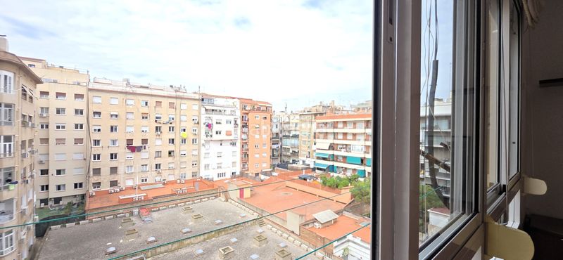 Foto 9b5e5d9e-7f16-4a65-97fc-3259c1461cd3. Àtic amb calefacció a L´Antiga Esquerra de l´Eixample Barcelona