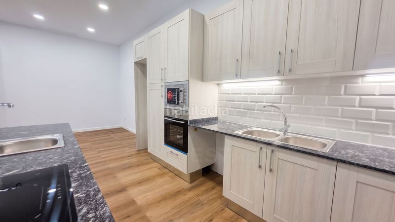 Foto a1810ced-ff0d-4427-aac5-6c3b35c86490. Piso en Eixample Sud-Migdia Girona