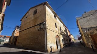 Masia a Torrelles de Foix