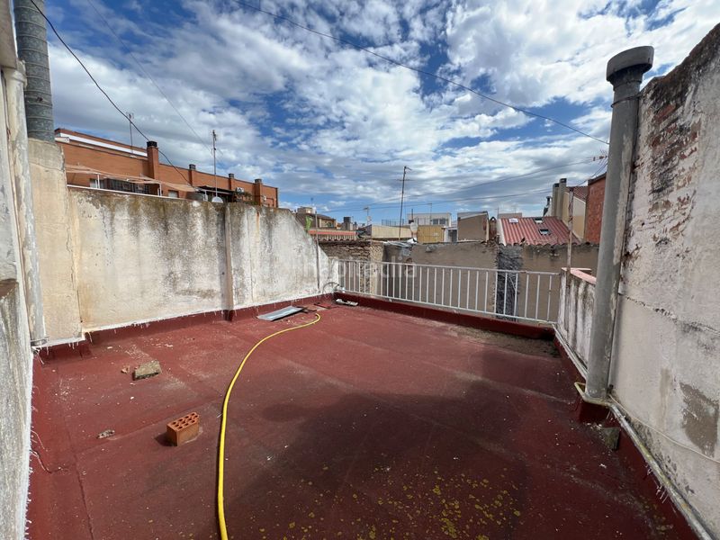 Foto 95a531c5-3d2c-492e-8852-c5ce28ba3c71. Casa pareada en carrer de monterols 4 edificio completo con ascensor | 410 m² | inversión costa dorada en Vila-seca