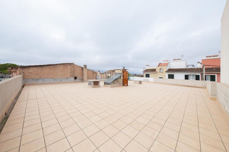 Foto f6cc3255-14fa-435a-a6b4-71f1c453a4ae. Edificio in Polígon de Llevant Palma de Mallorca