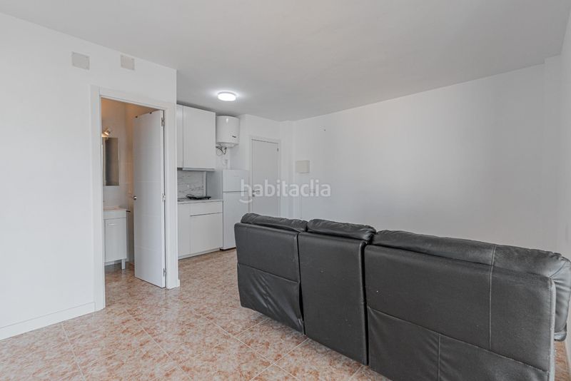 Foto 8db6a4f0-9f31-48d1-975b-572c7bfc3939. Pis a S´Arenal Llucmajor