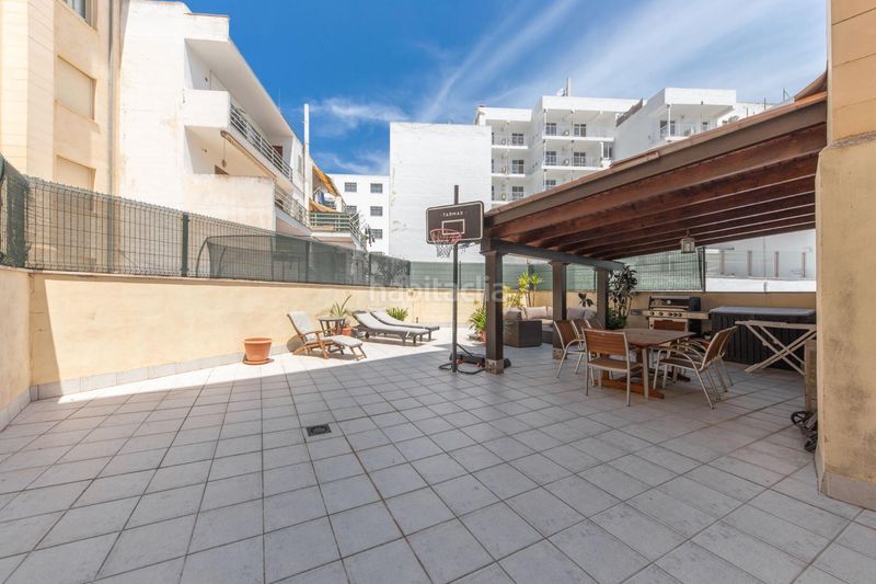 Foto dd104501-e58d-401d-9359-8aab7b856780. Pis amb calefacció aparcament a port d´Alcúdia-platja dálcúdia Alcúdia