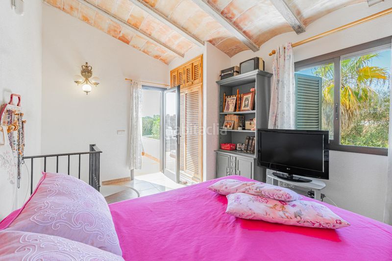 Foto ad1c85c9-fb00-48aa-a444-c32379023385. Casa amb aparcament a Cala Llombards Santanyí