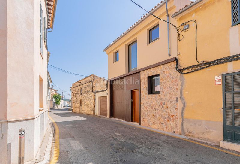 Foto 826706d7-f705-4a26-bbd4-ef0a5918e798. Casa adossada amb aparcament a Selva