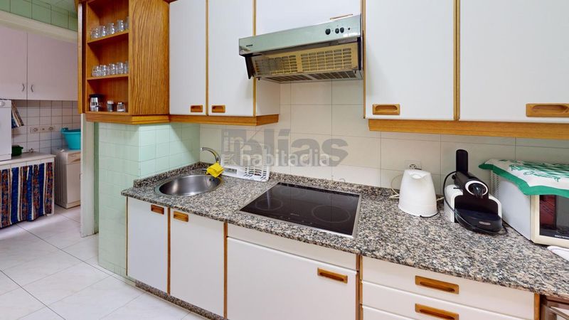 Foto b1d8c826-a67d-44d8-a8b1-25552f651540. Piso en Los Castros - Castrillón Coruña (A)
