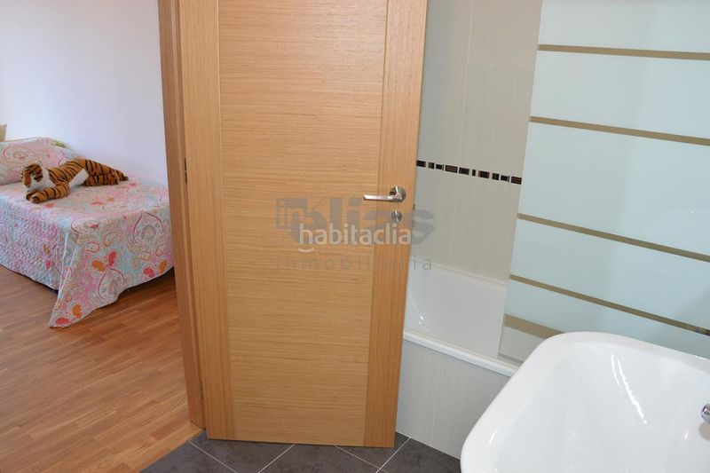 Foto c0d6476e-7fa9-4f36-9c6b-4ff202bd6ba1. Pis amb calefacció aparcament a Cabana de Bergantiños