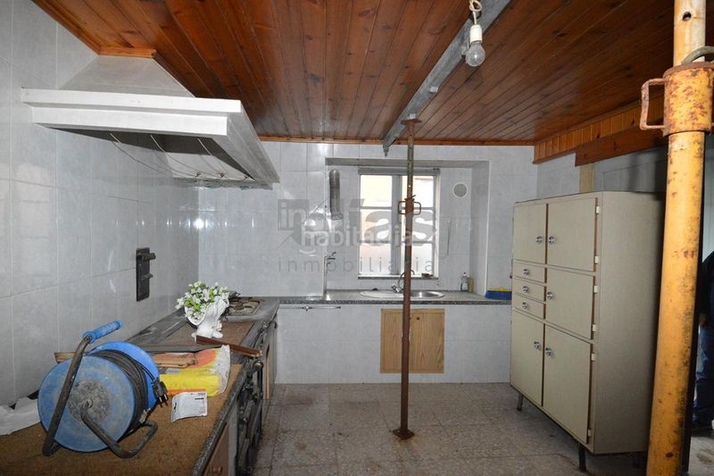 Foto fb01d27d-2df4-4195-8726-14a51d31ac15. Casa amb calefacció a Zas
