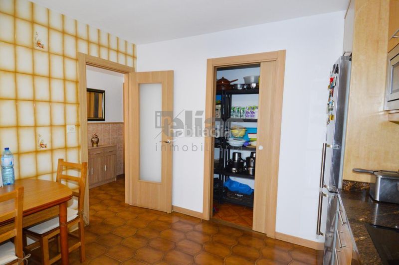 Foto b43c8bca-ac9f-435f-b394-2c1cecebe2af. Haus mit heizung in Laxe