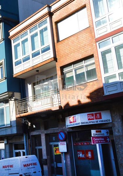 Foto 6c6ca304-175e-47db-8c0e-324d32255ae4. Edificio en Vimianzo