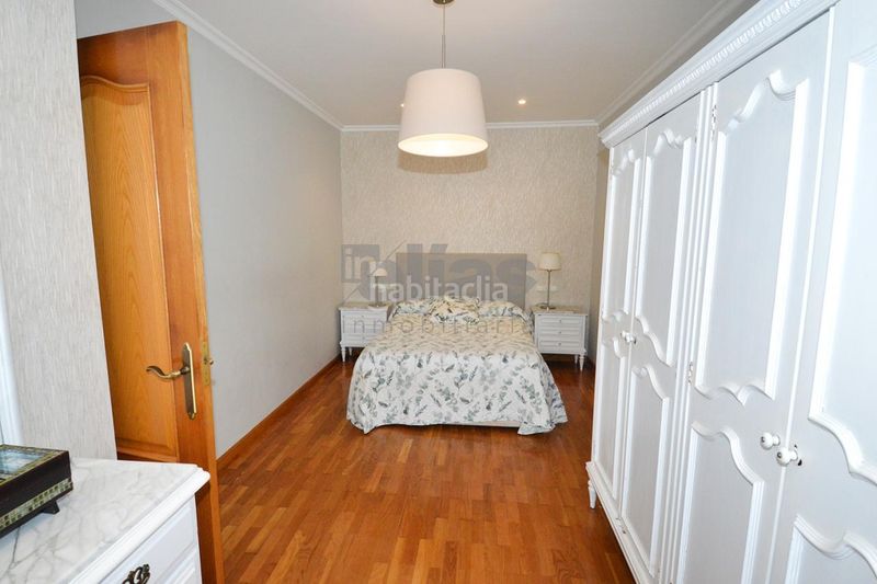 Foto 186f692f-de9a-4143-b7ae-26834b638d4c. Casa amb calefacció aparcament a Ponteceso