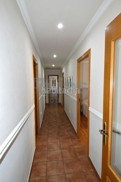 Foto b2c304e2-3a27-4017-aee9-671e5f985875. Casa amb calefacció aparcament a Ponteceso