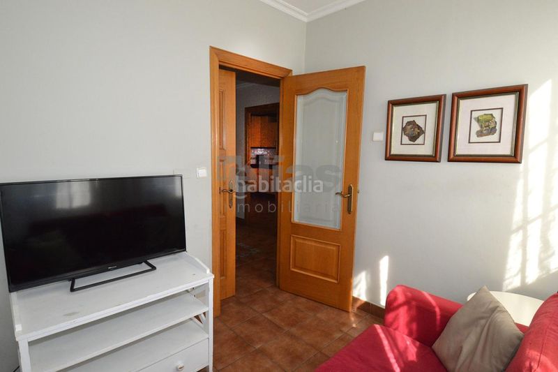 Foto f6cb786a-55d2-49bc-a65d-de2099382c0a. Casa amb calefacció aparcament a Ponteceso