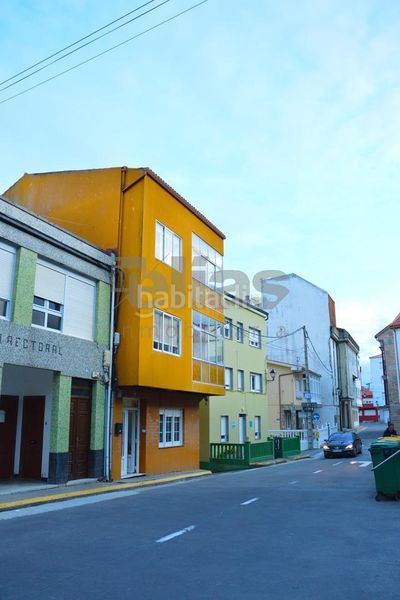 Foto 9da67f83-2ee7-4b38-b58a-3e3282a5048a. Casa amb aparcament a Muxía