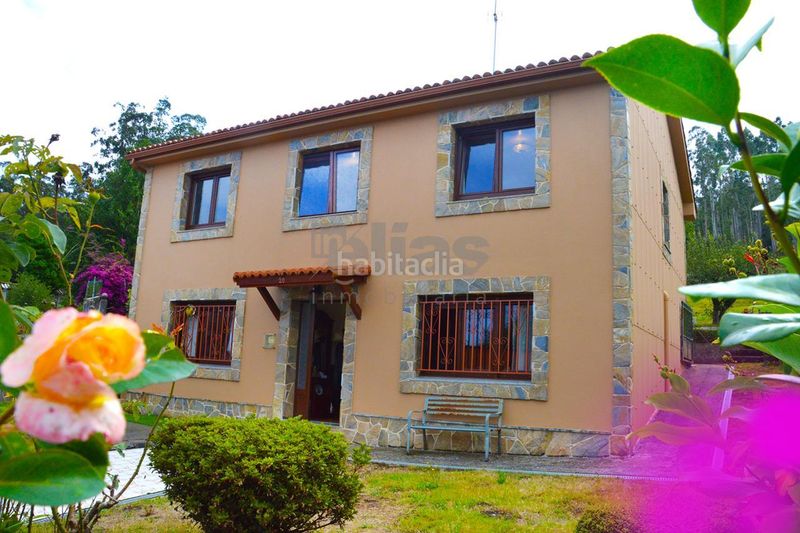 Foto a1b4c4d5-887c-4acc-a59a-bc033cb14a95. Casa amb calefacció aparcament a Zas
