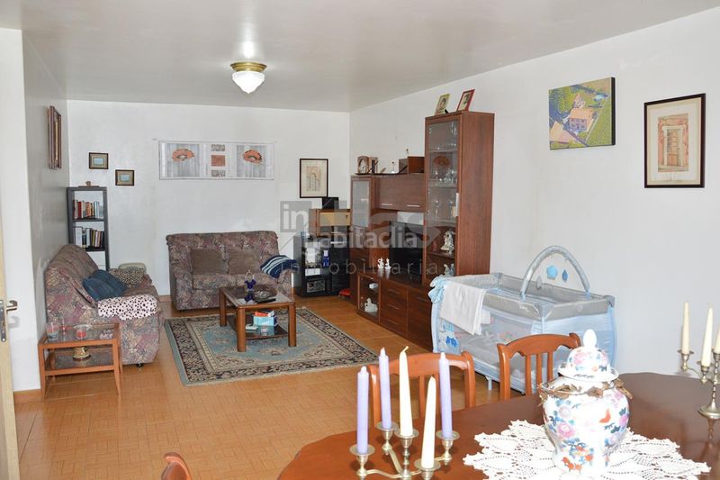 Foto d40006d2-b1cf-40f5-a6a6-2adc22ffdfb0. Casa amb calefacció aparcament a Zas