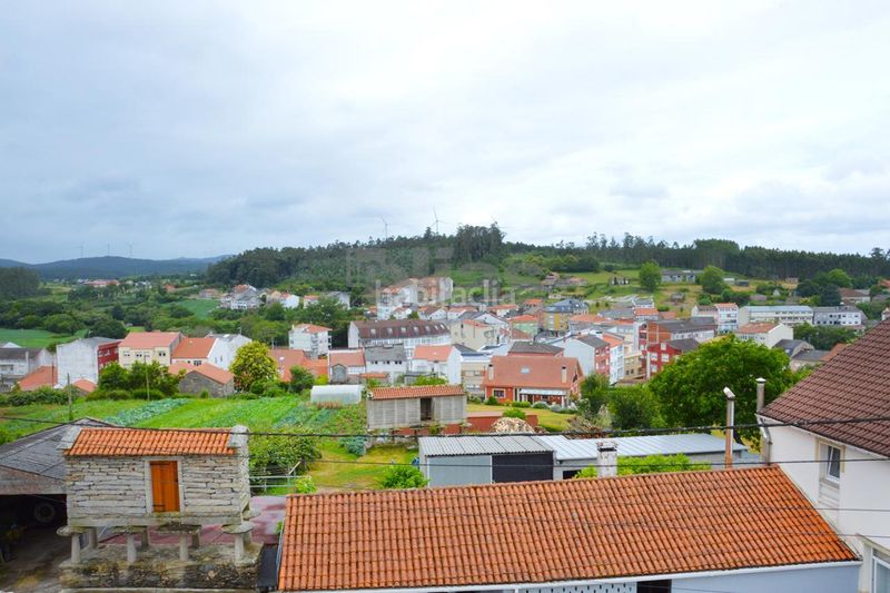 Foto a1383a48-31a7-475d-9019-8c80bf3cbf3d. Casa amb calefacció aparcament a Zas