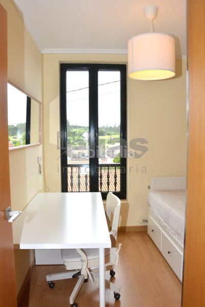Foto a83b48d8-4607-402a-b484-4b6352edb15c. Casa amb calefacció aparcament a Zas