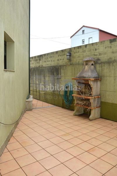 Foto b3bc0ee8-faf4-4ca3-9100-06cc32899b29. Casa amb calefacció aparcament a Zas