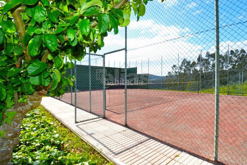 Foto eebcf195-dc26-45f2-a42c-adb2dece90d5. Piso en Cee