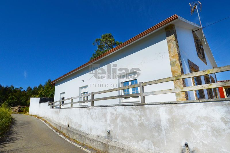Foto 08bd41ac-5842-4935-891a-55947fe24c63. Maison avec parking dans Ponteceso