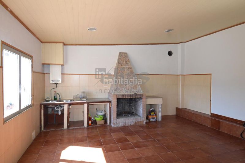 Foto af78fddc-dc5c-4095-917c-4d71775da53d. Maison avec parking dans Ponteceso
