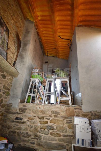 Foto ced5d0ea-ff8b-4a12-9b82-b997cc5abb70. Maison avec chauffage parking dans Vimianzo