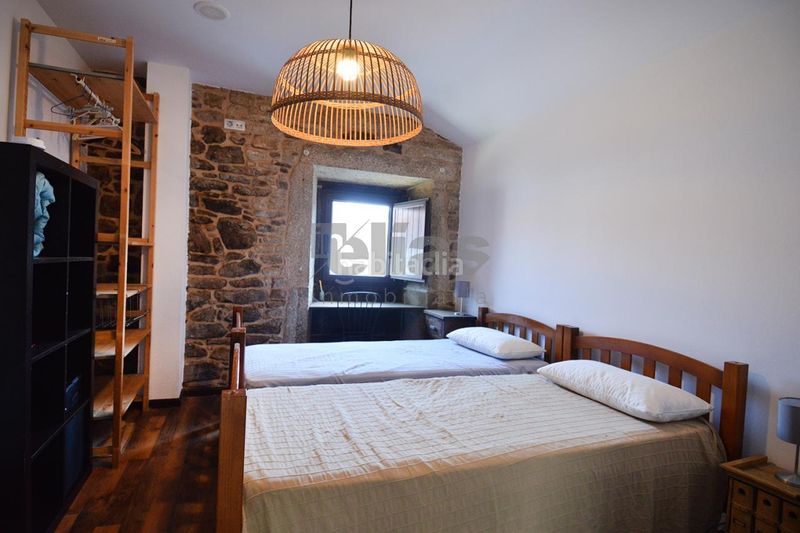 Foto d33df0ca-43db-4735-8fcc-f9b2b51e21d8. Maison avec chauffage parking dans Vimianzo