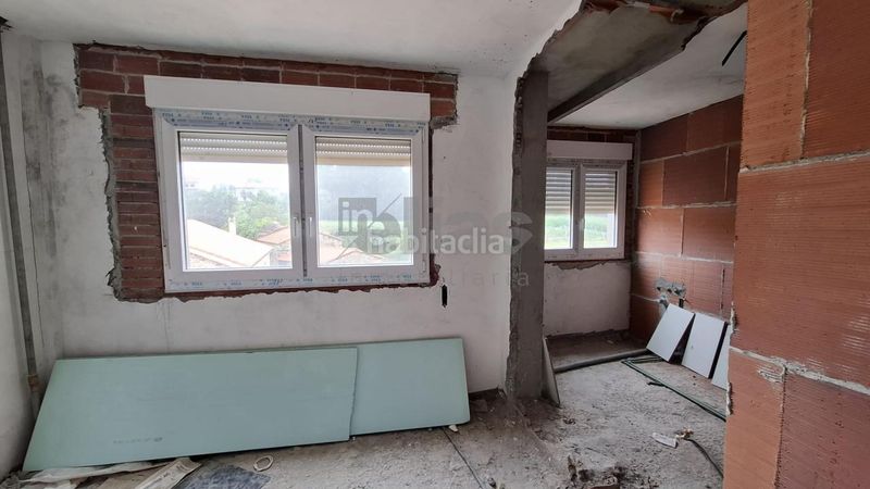 Foto 046ae611-9af7-4b31-afab-b95fb53572f3. Piso en Zas
