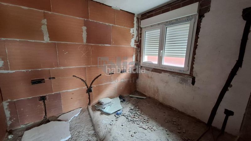 Foto 62f810d4-9f3b-4815-99bd-4fe641297826. Piso en Zas