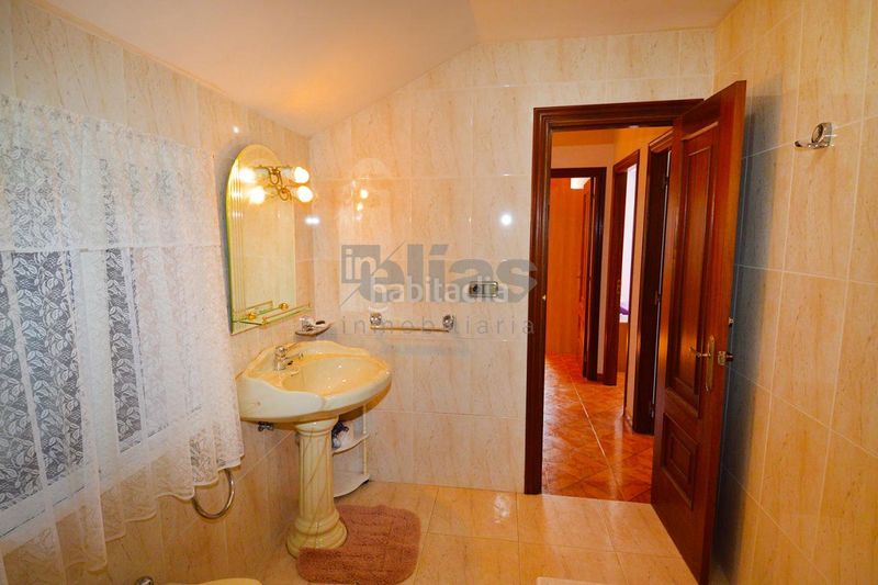 Foto 49f5e8c4-65be-45ab-a622-460f279d831d. Casa a Laxe
