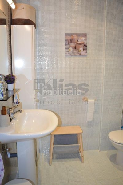 Foto 72442763-9048-40fe-a015-2daa7e3a4e5d. Lloguer pis a Laxe