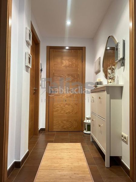 Foto e362f274-f820-4314-a053-c2b8f3c7e4ad. Lloguer pis a Laxe