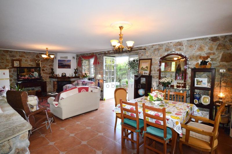 Foto 70dd8b97-a7e4-4050-9dbb-3b9d126e8bba. Maison avec chauffage parking piscine dans Camariñas