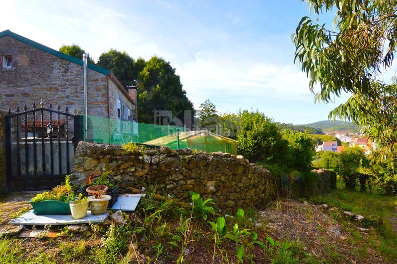 Foto ad86c120-9690-4345-82fe-2af9cc3f8b2a. Maison avec chauffage parking piscine dans Camariñas