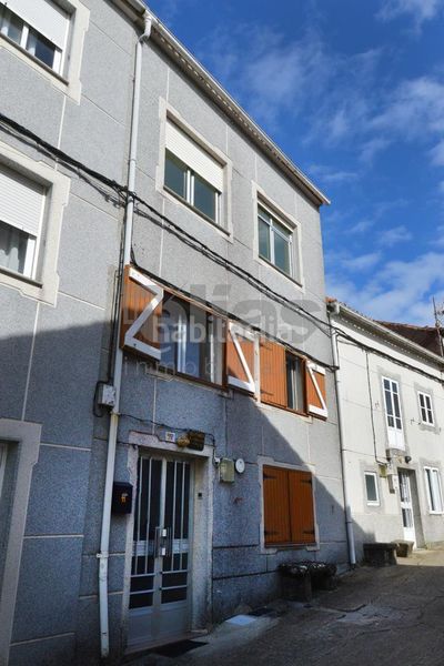 Foto 9bf32327-f4ec-4e2e-b77c-34e5f3983be9. Casa amb calefacció a Camariñas