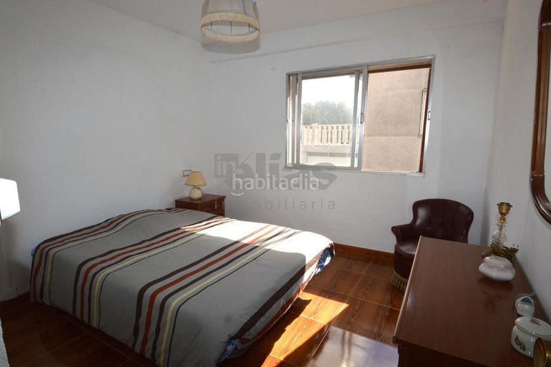Foto aafd26b6-ceb0-46fb-b96d-3ae834a5f2e1. Casa amb calefacció a Camariñas