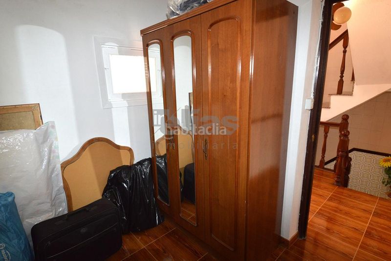 Foto f9dc70bb-d2b0-48c2-afdb-91baf3faa8ea. Casa amb calefacció a Camariñas