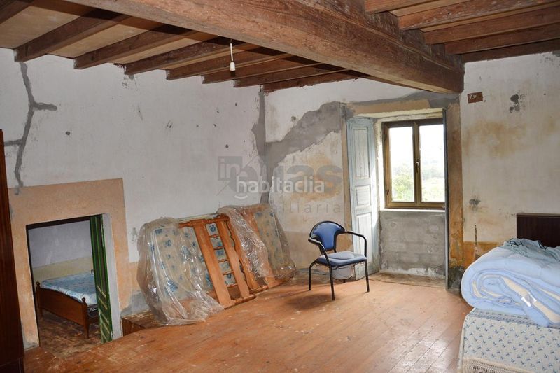 Foto 3b644754-5523-478b-8bbd-c6c8ace22934. Casa amb aparcament a Vimianzo