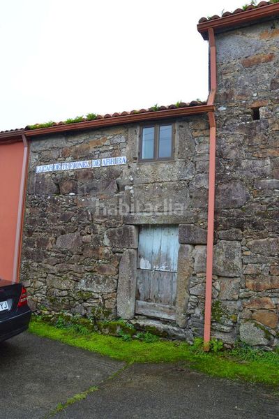 Foto 70fc31ee-c515-4399-bb4a-4dd1fcf3b3a4. Casa amb aparcament a Vimianzo