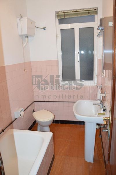 Foto 7b21d927-f077-4791-a3af-887c5471592a. Casa a Laxe