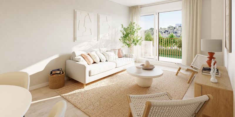 Foto 756d920b-61cb-4d62-b551-66b7450ce23e. Pis 91m<sup>2</sup> amb aparcament a Entrenúcleos Dos Hermanas