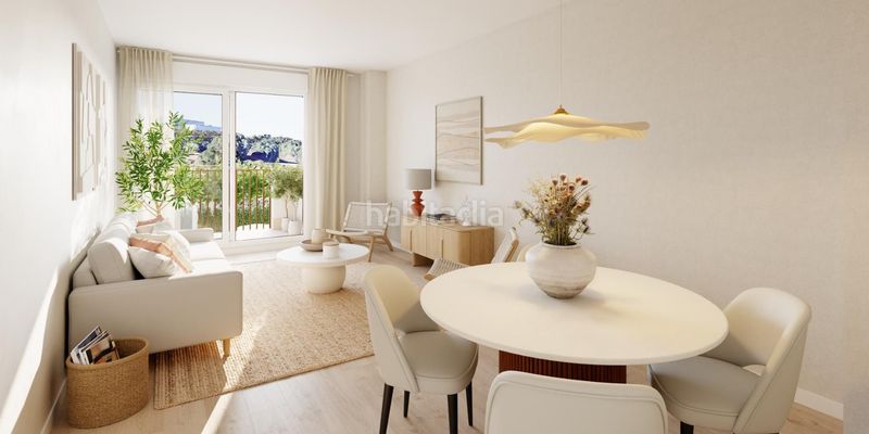 Foto b1ca27ae-373a-403c-84a0-33b255ccee89. Pis 91m<sup>2</sup> amb aparcament a Entrenúcleos Dos Hermanas